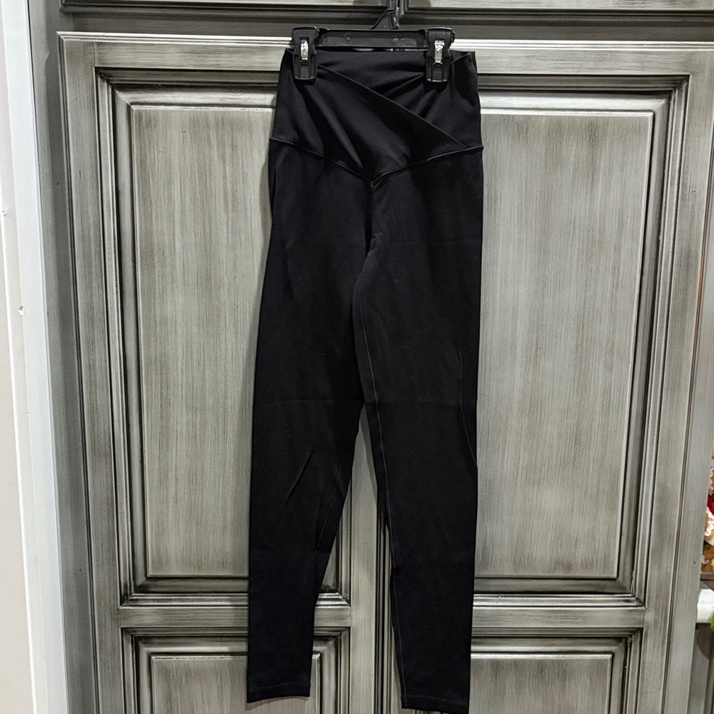 Offline by Aerie Black High-Rise Leggings